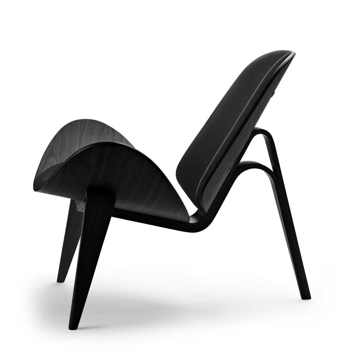 Hans J Wagner - CH07 Shell Chair (Skalstol) Lacquered Ash and Black Leather